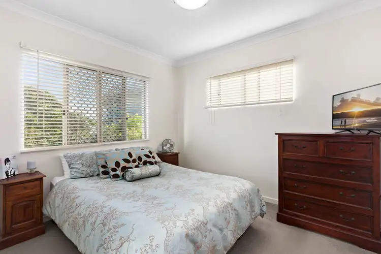 Fifth view of Homely unit listing, 4/51 Dibar Street, Wynnum QLD 4178