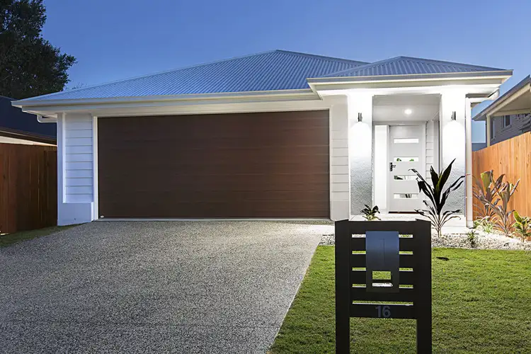 16 Joffre Street, Wynnum QLD 4178