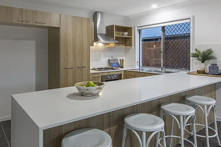 Second view of Homely house listing, 16 Joffre Street, Wynnum QLD 4178