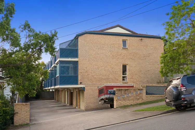 1/24 Eighth Avenue, Coorparoo QLD 4151