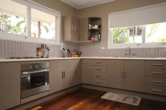 Second view of Homely house listing, 10 Cominos Place, Manunda QLD 4870