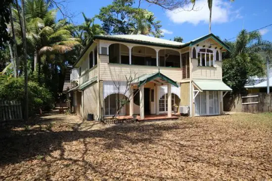 11 Sandwich Street, Kamerunga QLD 4870