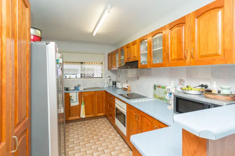 Second view of Homely house listing, 4 Dixon Court, Beaconsfield QLD 4740