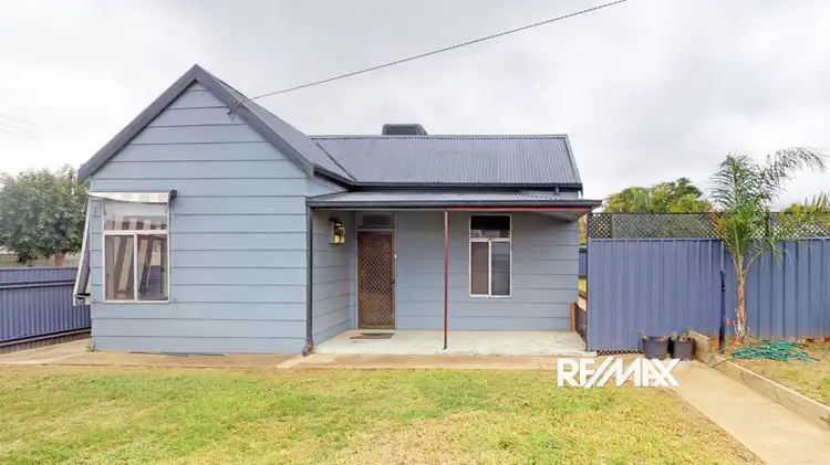 73 Regent St, Junee NSW 2663