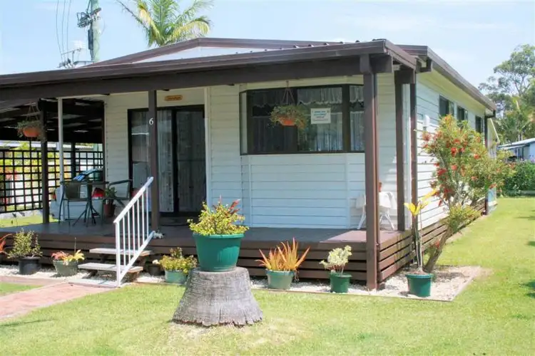 6 Magnolia Road Darlington Park, Arrawarra NSW 2456