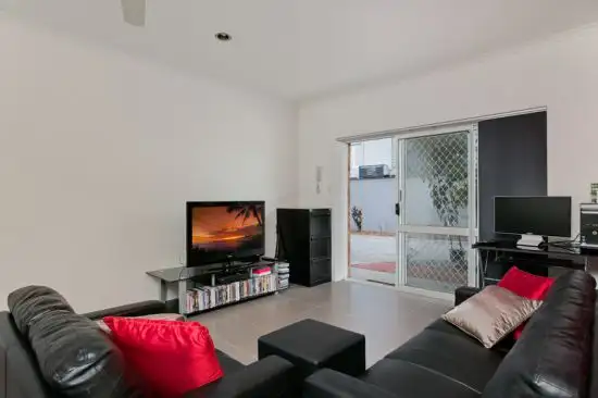 Fourth view of Homely unit listing, 2/111 Callaghan Street, Mooroobool QLD 4870