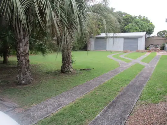 595 Boat Harbour Drive, Urangan QLD 4655