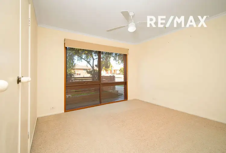 Sixth view of Homely house listing, 52 Pinaroo Drive, Glenfield Park NSW 2650