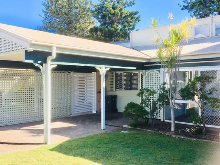 Main view of Homely villa listing, 2/10 Preston Rd, Manly West QLD 4179