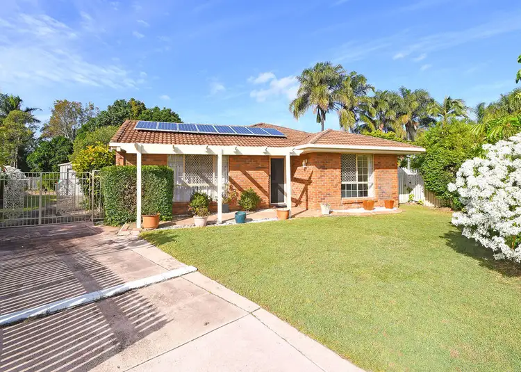 7 Kentia Court, Kawungan QLD 4655