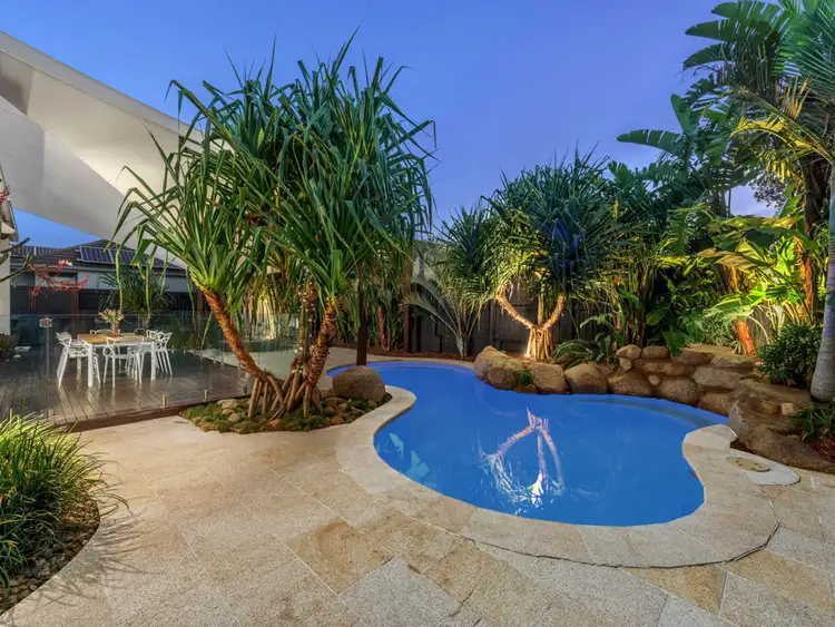 Second view of Homely house listing, 8 Margaret Crescent, Wakerley QLD 4154