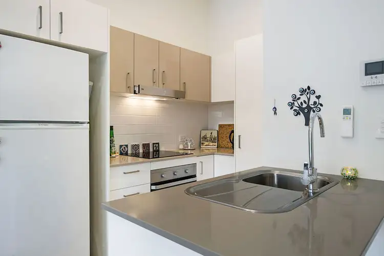 Seventh view of Homely unit listing, 2/34 Emsworth Street, Wynnum QLD 4178