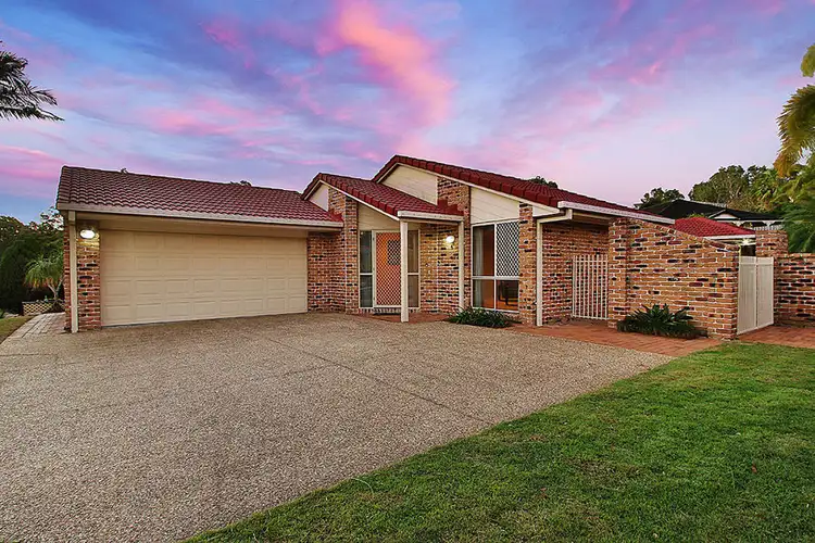 6 Northbrook Street, Sinnamon Park QLD 4073