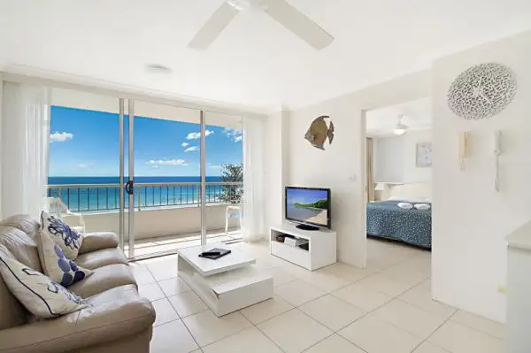 Main view of Homely unit listing, 15/3-5 Ward Street, Rainbow Bay QLD 4225