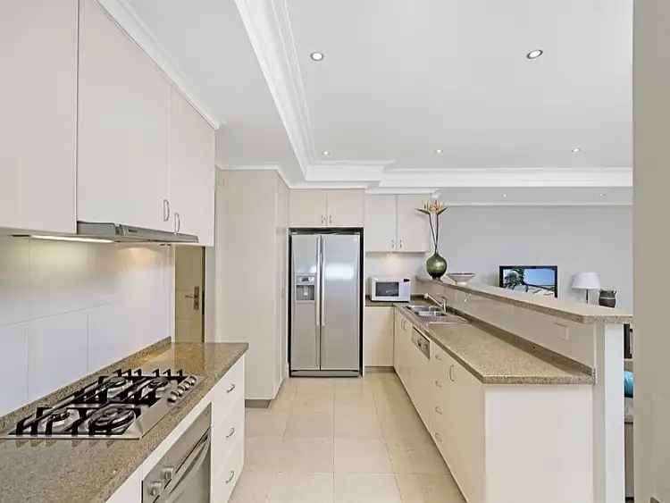 Fifth view of Homely apartment listing, 2/8 Terrigal Esplanade, Terrigal NSW 2260