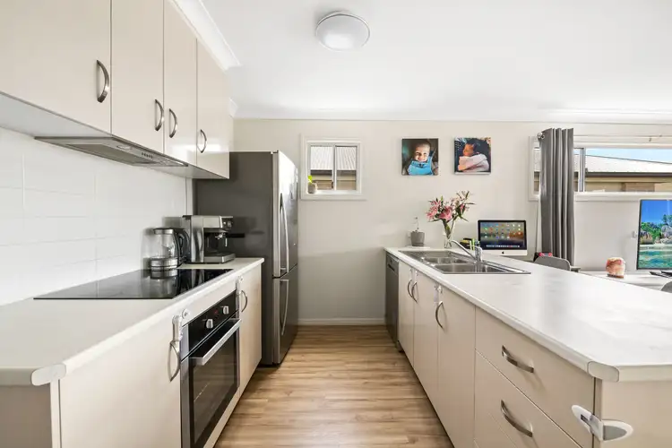 Lot 208 Entabeni Drive, Kearneys Spring QLD 4350