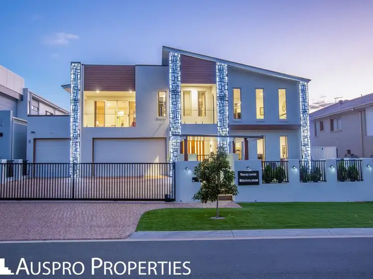 27 Elderbury Place, Stretton QLD 4116