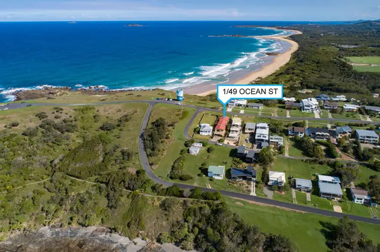 1/49 Ocean Street, Woolgoolga NSW 2456