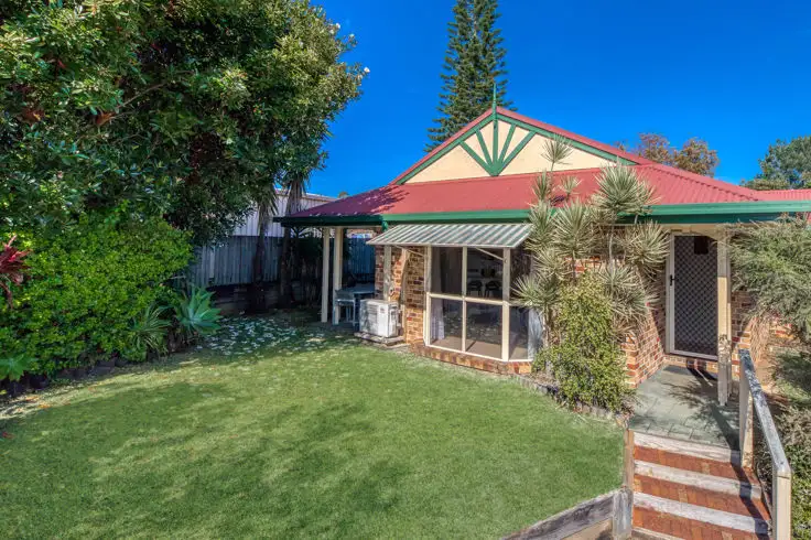 1/3 Hakea Avenue, Maleny QLD 4552