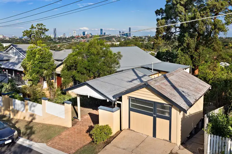 76 Willmington Street, Newmarket QLD 4051