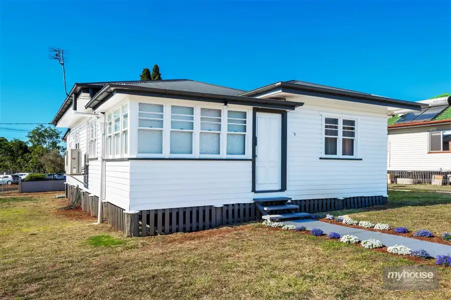 Main view of Homely house listing, 2 First Avenue, Harristown QLD 4350