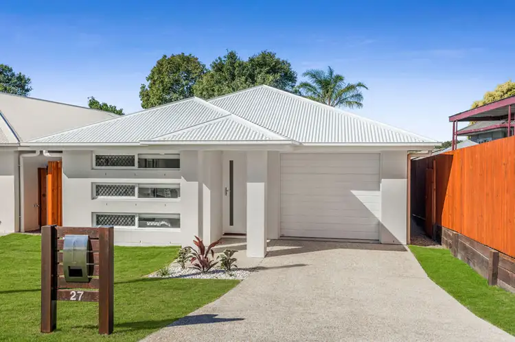 27 Kitchener Street, Wynnum QLD 4178