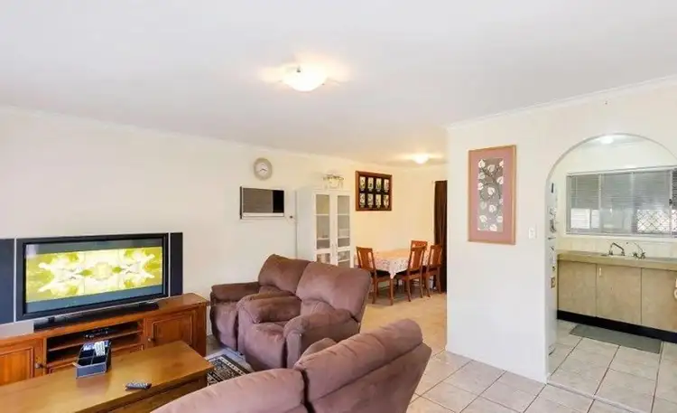 9 Tanya Court, Eagleby QLD 4207