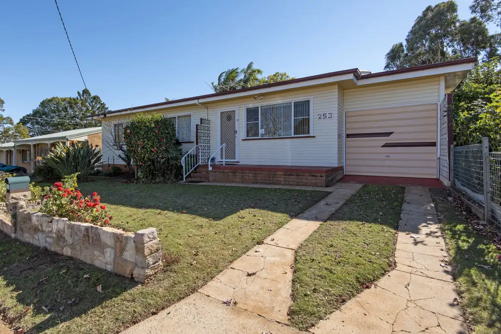 Main view of Homely house listing, 253 Alderley Street, Centenary Heights QLD 4350