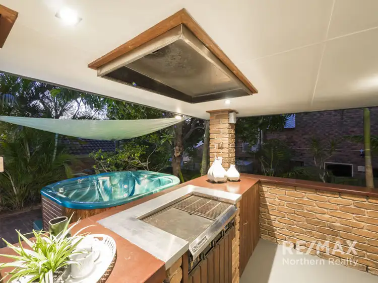 Fifth view of Homely house listing, 17 Ballinger Cres, Albany Creek QLD 4035
