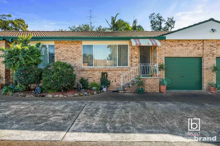 8/83 Howelston Road, Gorokan NSW 2263