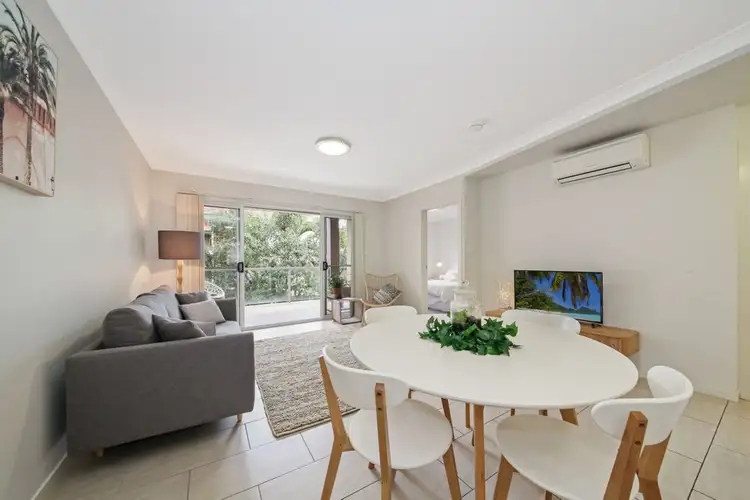 2/42 Rode Road, Wavell Heights QLD 4012