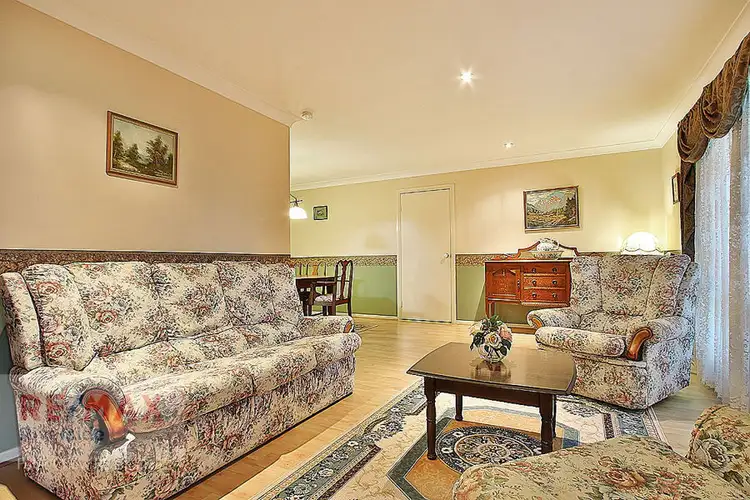 Second view of Homely house listing, 8 Silverash Court, Regents Park QLD 4118