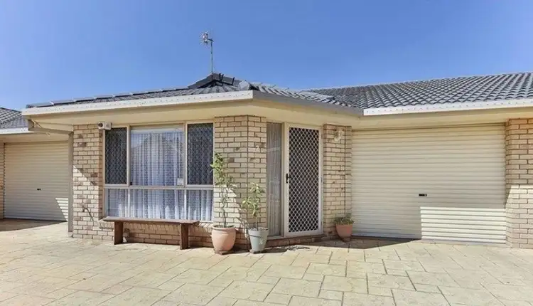 Main view of Homely unit listing, 2/17 Anita Drive, Kearneys Spring QLD 4350