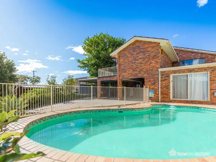6 Parkes Drive, Korora NSW 2450