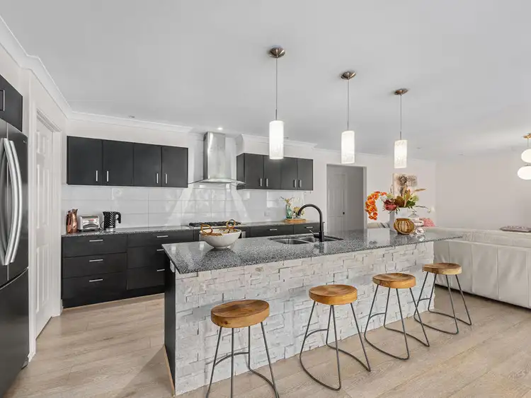 Fifth view of Homely house listing, 15 Ladbroke Close, Carseldine QLD 4034