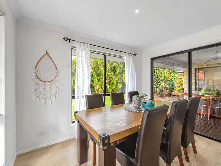 Sixth view of Homely house listing, 15 Ladbroke Close, Carseldine QLD 4034