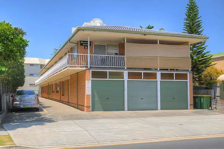 2/31 Frank  Street, Labrador QLD 4215