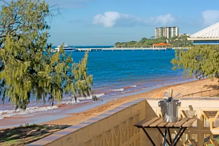 4/52 PRINCE EDWARD PDE, Redcliffe QLD 4020
