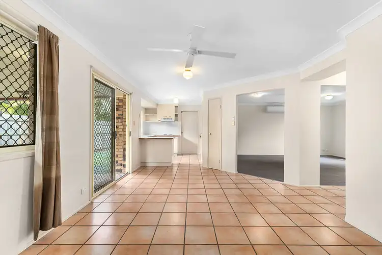 Fifth view of Homely house listing, 2 Gawler Crescent, Bracken Ridge QLD 4017