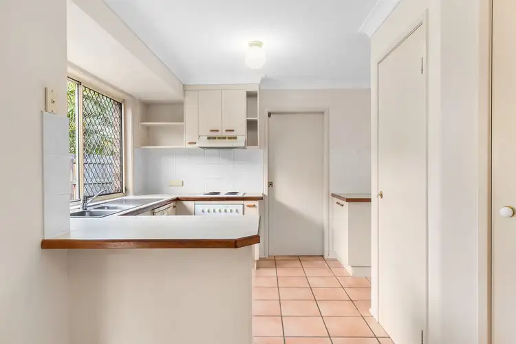 Sixth view of Homely house listing, 2 Gawler Crescent, Bracken Ridge QLD 4017