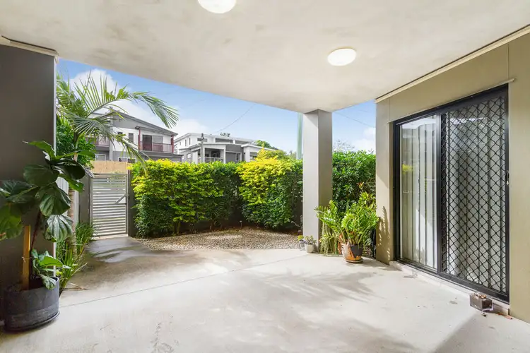 2/29 London Street, Nundah QLD 4012