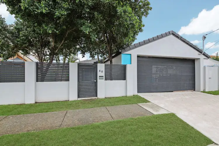 40 Morala Avenue, Runaway Bay QLD 4216
