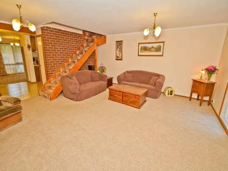 Third view of Homely house listing, 7 Ellam Court, Meadow Heights VIC 3048