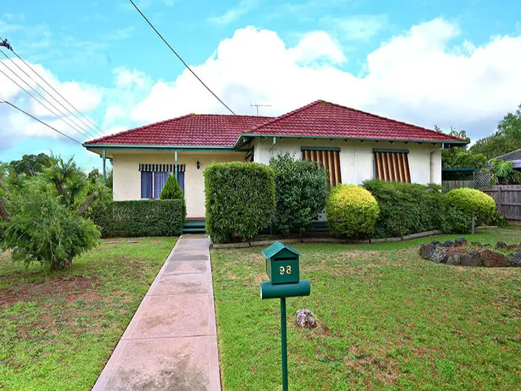 98 Outhwaite Road, Heidelberg Heights VIC 3081