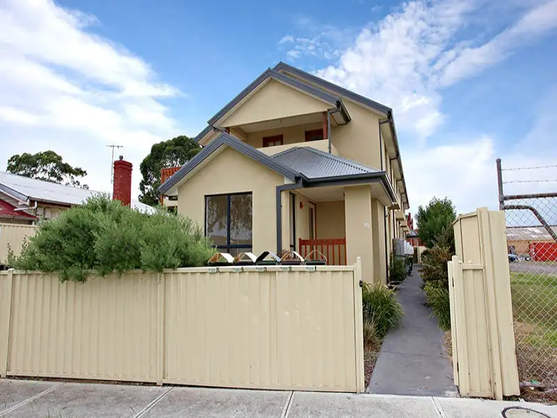 Main view of Homely townhouse listing, 4/15 Ararat Avenue, Coburg North VIC 3058
