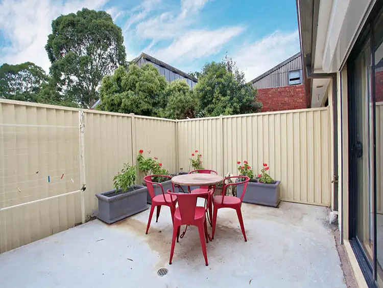 Fourth view of Homely townhouse listing, 4/15 Ararat Avenue, Coburg North VIC 3058