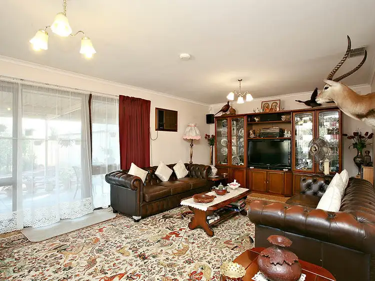 Fifth view of Homely house listing, 12 Devon Court, Meadow Heights VIC 3048