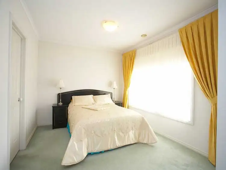 Seventh view of Homely house listing, 4 Quarry Circuit, Coburg VIC 3058