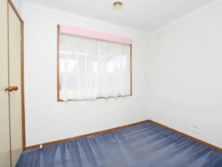 Sixth view of Homely house listing, 9 Huntly Court, Meadow Heights VIC 3048