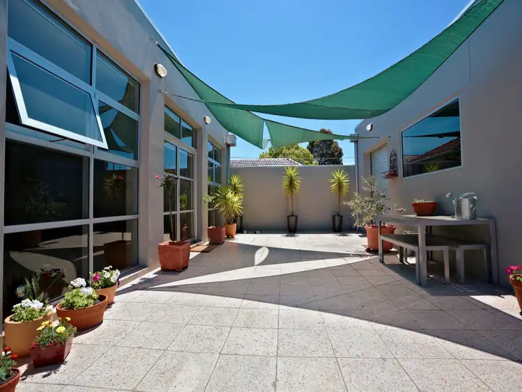 Sixth view of Homely other listing, 110 Cumberland Road, Pascoe Vale VIC 3044